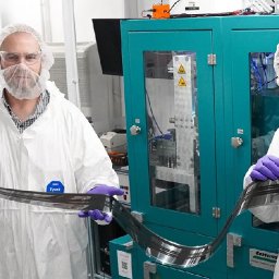 swansea-university-scientists-make-major-solar-cell-breakthrough