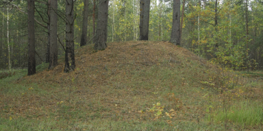 Round Barrows: Bronze Age Wales’ Treasures of the Beaker People