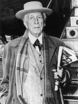 Hwyl Fawr Frank Lloyd Wright