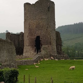 tretower_castle_1