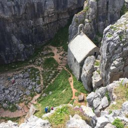 st govans chapel.JPG.jpg