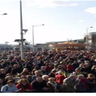 2009 Saint David's Day Parade crowd