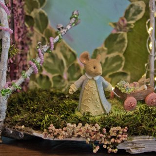 Mouse Girl's Fairy House, detail