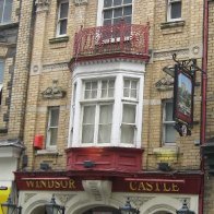 Windsor Castle Hotel in Newport