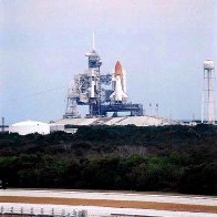 Endeavour on Launch Pad Nov 2002