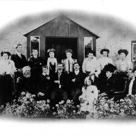 Henry & Elizabeth Maddocks with family