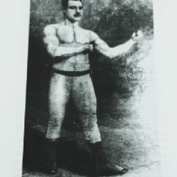Toff Wall, an easygoing pugilist.