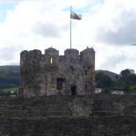 Y Ddraig Goch, Conwy Castle