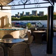 Courtyard Castle Hotel Conway