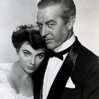 Joan_Collins_Ray_Milland_The_Girl_in_the_Red_Velvet_Swing