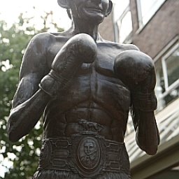 Johnny_Owen_Merthyr_Boxer_by_Aberdare_Blog.jpg