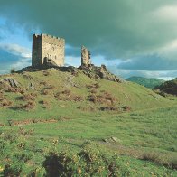 Dolwyddelan_Castle_Cadw