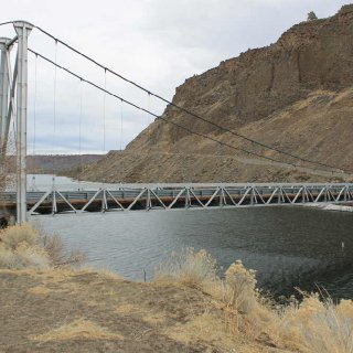 bridge_at_billychinook.JPG.jpg