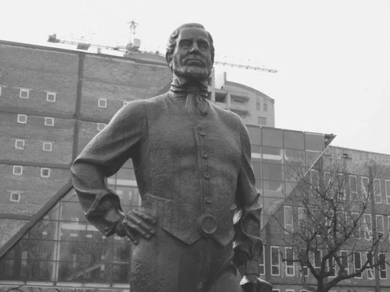 Statue of John Hughes in Donetsk