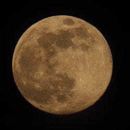 your-pictures-as-april-supermoon-lights-up-welsh-skies