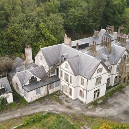 eerie-pictures-show-inside-of-north-wales-most-haunted-asylum