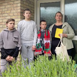 ukrainian-mother-overwhelmed-as-she-and-her-sons-are-given-keys-to-their-new-home-in-wales