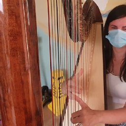 music-project-bringing-harp-and-harmony-to-mother-and-baby-unit