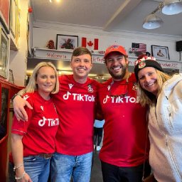 newlyweds-from-america-interrupt-honeymoon-in-portugal-to-attend-wrexham-afc-match