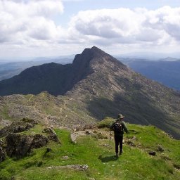 wyddfa-summit-to-become-highest-point-with-full-fire-broadband-as-cable-laid-along-train-route