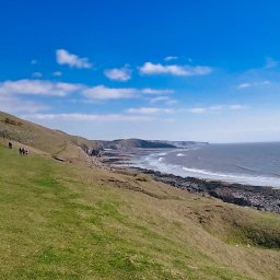 how-much-money-does-tourism-generate-in-wales-every-year