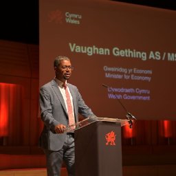 thousands-of-new-jobs-created-in-wales-through-inward-investments