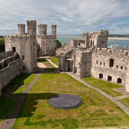 welsh-castle-to-be-transformed-by-stunning-musical-laser-show