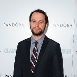 matthew-rhys-issues-statement-after-his-twitter-account-is-hacked