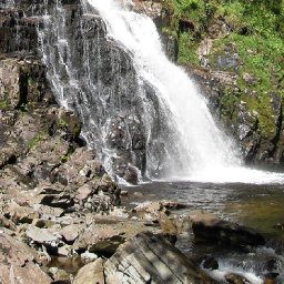 haunted-eryri-cave-behind-icy-waterfall-where-terrible-screams-can-be-heard