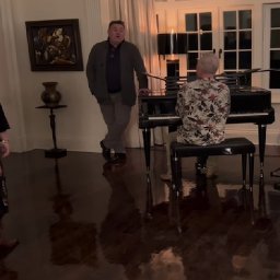 watch-catherine-zeta-jones-belts-out-welsh-song-with-friends