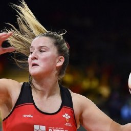 welsh-feathers-bethan-dyke-joins-nia-jones-as-co-captain-against-uganda