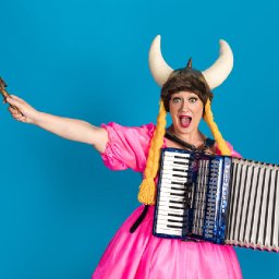 cabaret-season-launches-at-wales-millennium-centre