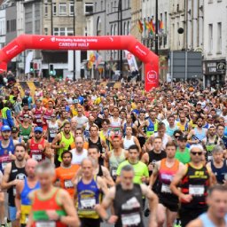 thousands-sprint-to-secure-places-in-sold-out-cardiff-half-marathon