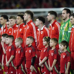 watch-the-wonderful-anthem-that-inspired-wales-to-victory-over-finland