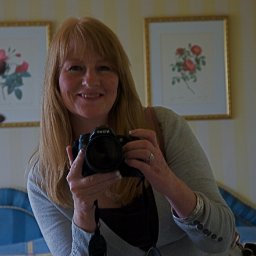 @Ffion Llwyd-Jones